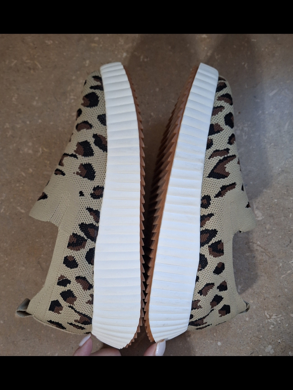 Jellypop Leopard Print Slip-On Women's Shoe. Sz 8.5 - Picture 3 of 7